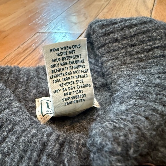 LL Bean Sweater Mens Size XL Gray Classic Ragg Lambs Wool Henley Pullover Button - Picture 5 of 11
